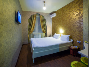 Отель Халиф