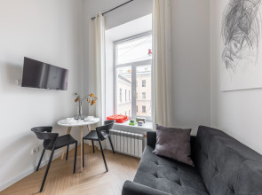 Квартира Уютная студия в центре с окнами в тихий двор