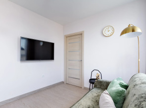 Квартира Двухкомнатная Рядом с  Аквапарком