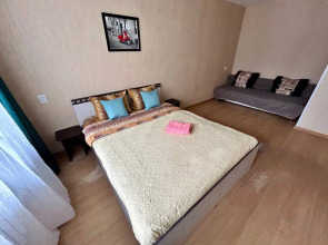 Апартаменты SmolSutki (СмолСутки) на улице Октябрьской революции 32