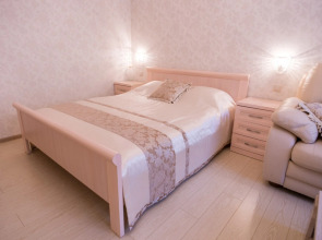 Апартаменты Мира