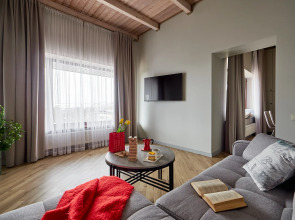 Апартаменты Ирис от Ирины Савельевой В центре города у Каскадной лестницы С завораживающим видом на Боргустанский хребет 6 этаж