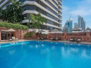 Отель The Landmark Bangkok