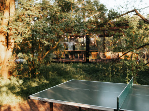 Поляна Глэмпинг, 1-я линия моря (12+)