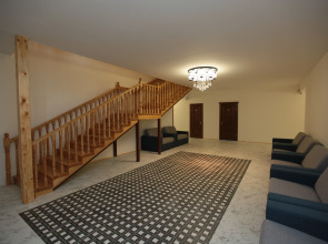 Отель Киараз Арена