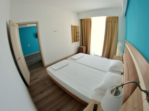 Отель Черноморский