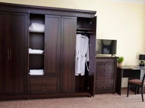 Отель Снежный Барс