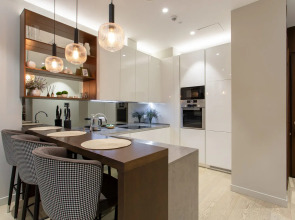 Апартаменты Sky City Moscow 62 этаж! Вид на Башни, Лужники, Парк победы и город! Очень уютный!