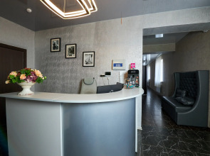 Отель Village House