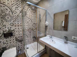 Отель Андерсен