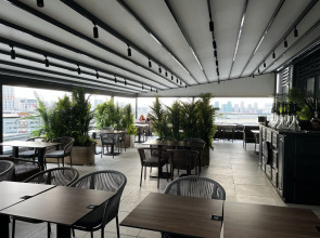 Апартаменты с видом на Остров мечты