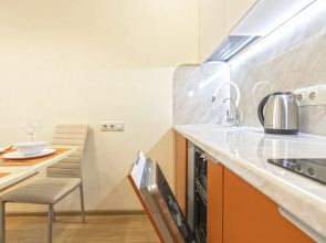 Апартаменты с Балконом Elite Apartments