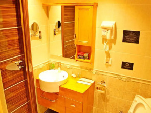 Отель Атлас