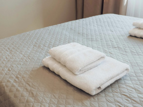 Апартаменты Взлёт Возле Аэропорта на 2 Гостя