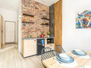 Апартаменты на Большом 13 Балкон