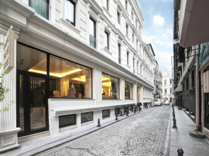 Great Fortune Hotel & Spa