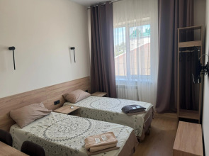 Бобровский