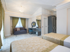 Отель Otto Palace Boutique