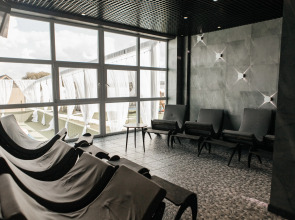 Scandi (Skandinaviya)