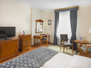 Отель Qubus Wroclaw