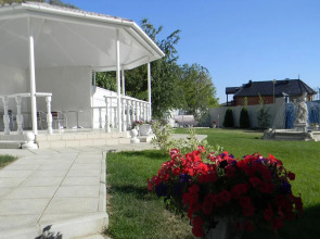 Отель Журавли