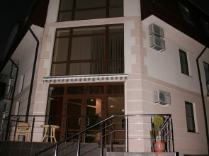 Отель Ларус