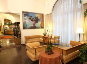 Отель Sanpi Milano