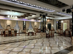 Отель Караван