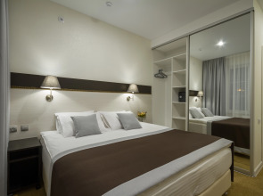 Апартаменты Петербург