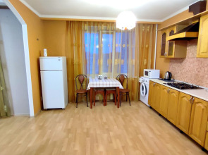 Квартира ЦЕНТР ГОРОДА Красная 6 этаж 8