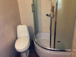 Отель Исака