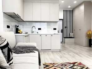 Апартаменты 158/4 Комфорт сити с двуспальной кроватью, диваном и красивым видом