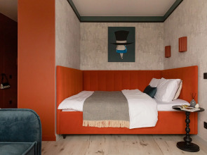 Апартаменты Новые Дизайнерские с Видом на Верхнее Озеро