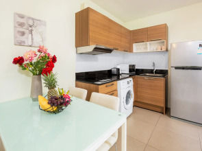 Апартаменты Suite Vinto 2 br Rawai Lago by TropicLook Naiharn