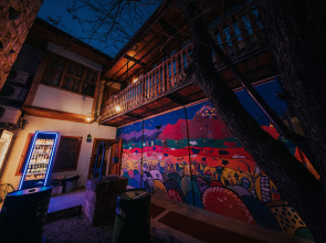 Хостел Kuyu Beergarden