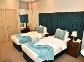 Karat Inn Boutique Hotel