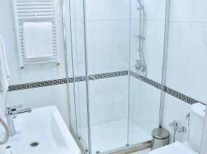 Karat Inn Boutique Hotel