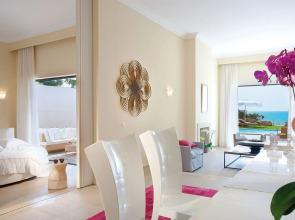 Mandola Rosa at Riviera Olympia, A Grecotel Resort to Live