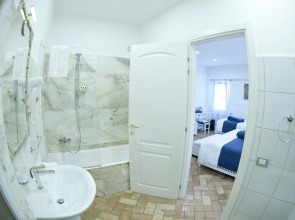 Atlantis Inn Castelgandolfo