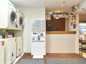 1 Night 1980 Hostel Tokyo