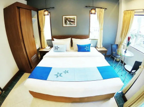 Отель Sea Front Home