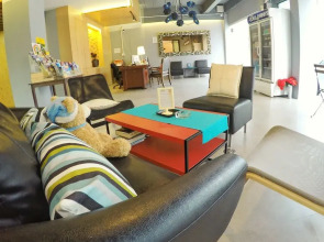 Отель Sea Front Home