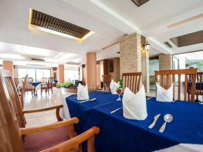 Phi Phi Island Cabana Hotel