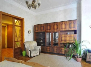 Ester President Hostel