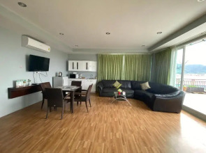 77 Patong Hotel & Spa