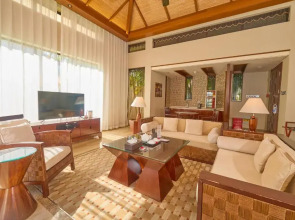 Grand Metropark Villa Resort Sanya Yalong Bay