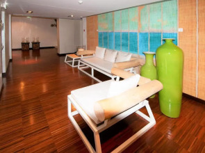 Porto Trindade Hotel