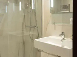 Отель C-Hotels Concorde