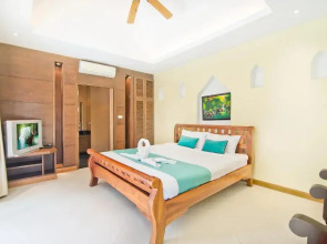 Tropicana Pool Villa