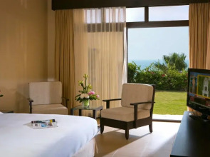 The Cove Rotana Resort